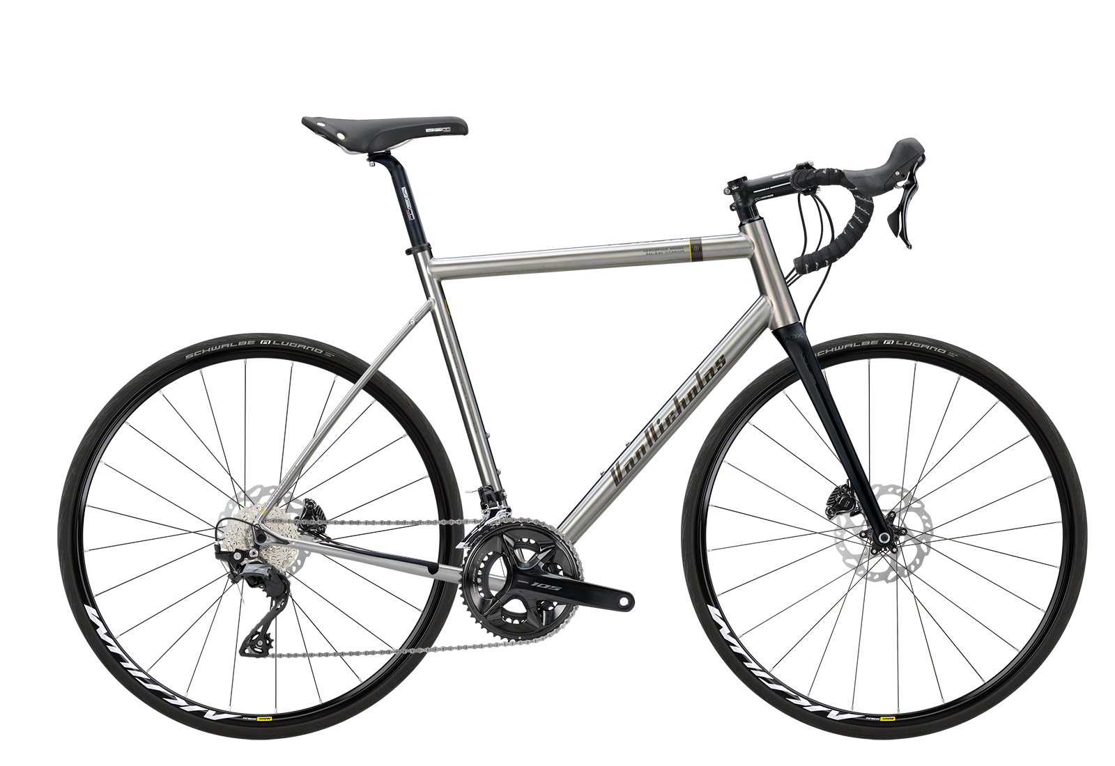 Yukon Disc, the practical titanium touring and audax bike with
